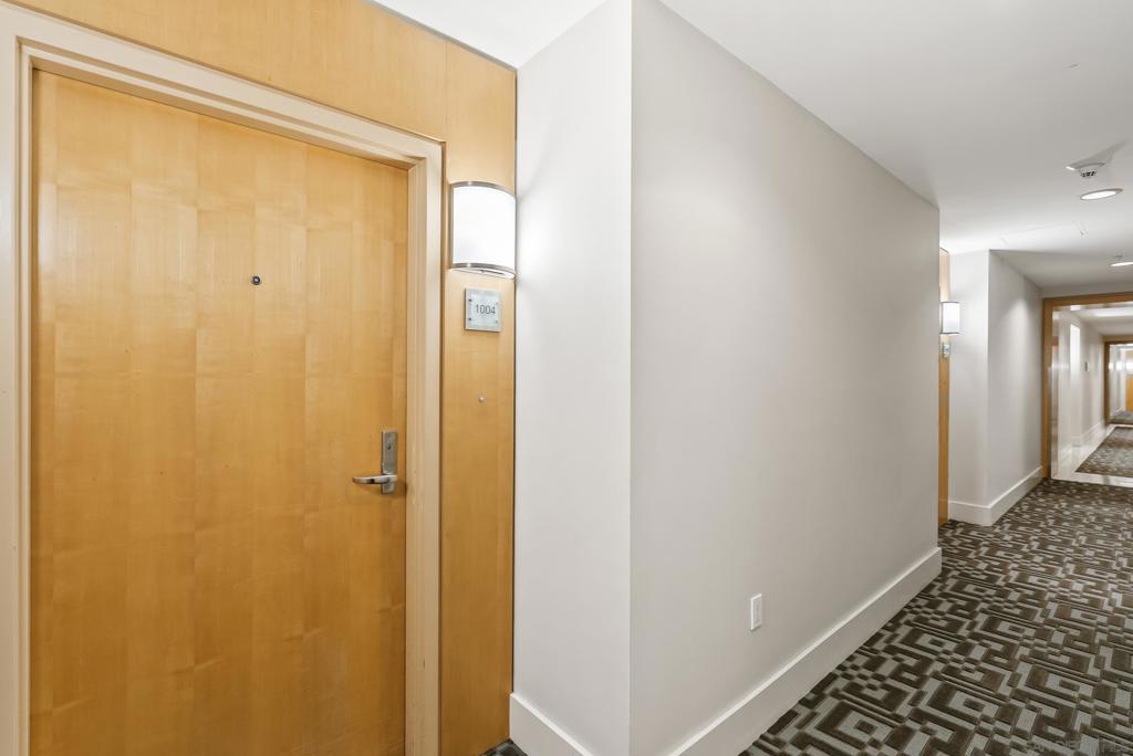 575 6th Ave 1004 Property Photo 4