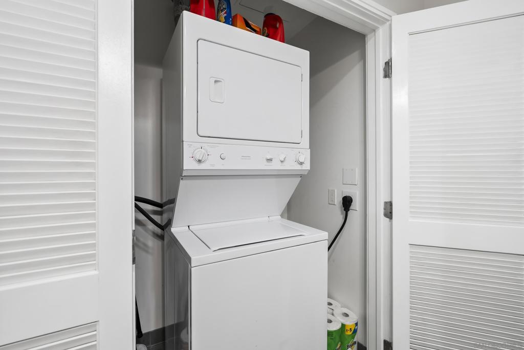 575 6th Ave 1004 Property Photo 18