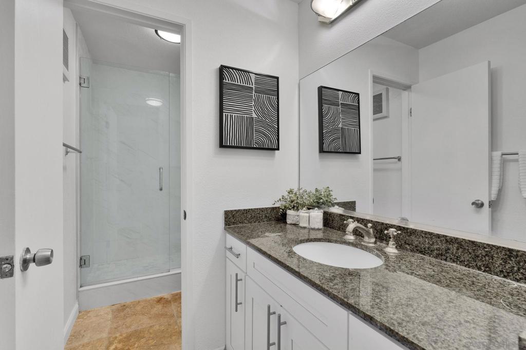 7545 Charmant Drive Unit 1503 Property Photo 10