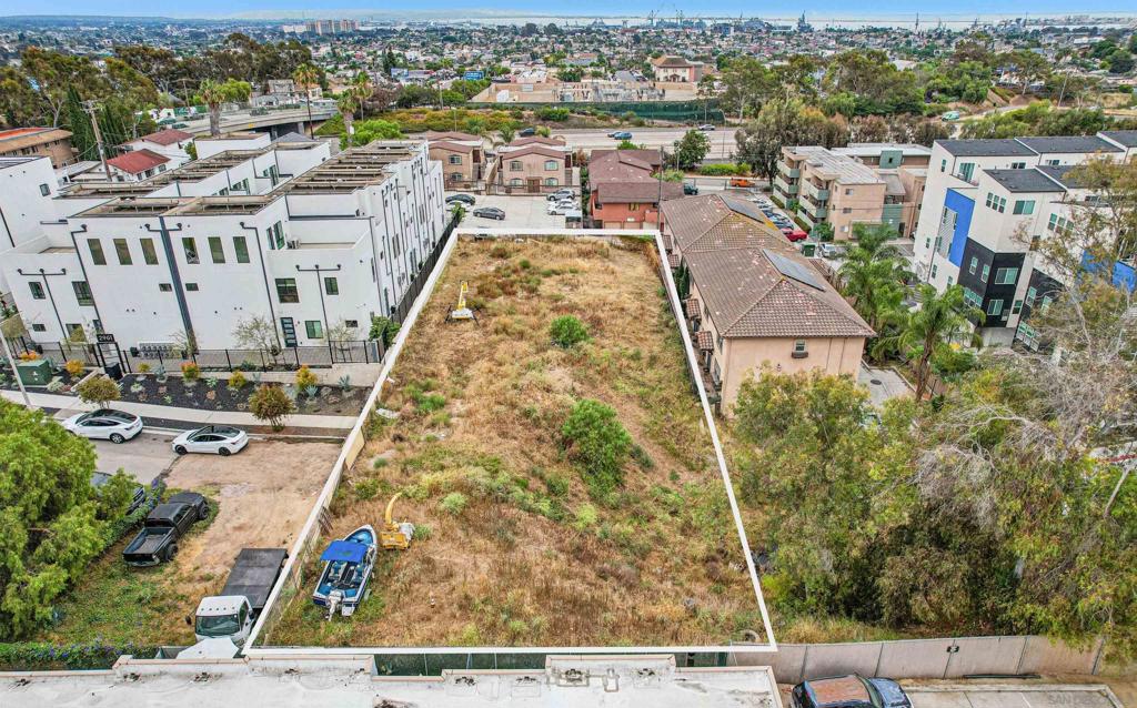 E Street Property Photo 1