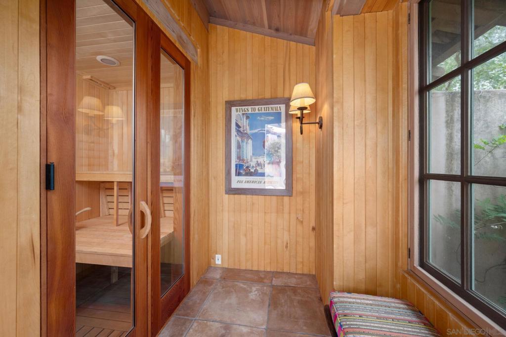 6002 Paseo Valencia Property Photo 23