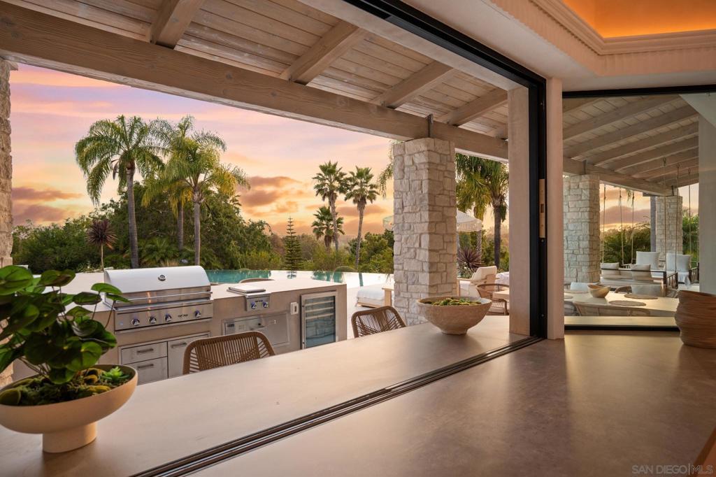 7150 Via Del Charro Property Photo 2