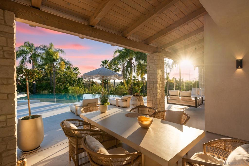 7150 Via Del Charro Property Photo 9