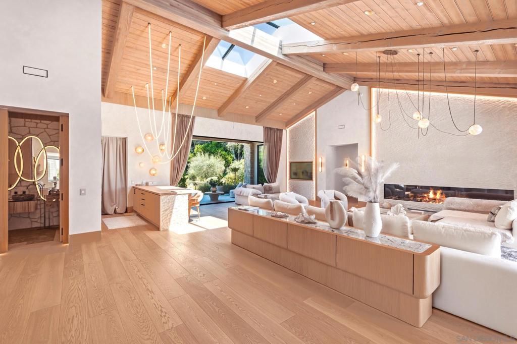 7150 Via Del Charro Property Photo 19