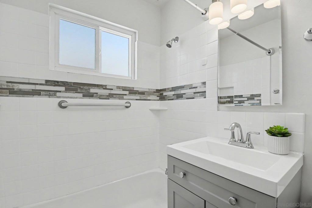 802 Vanderbilt Pl Property Photo 11