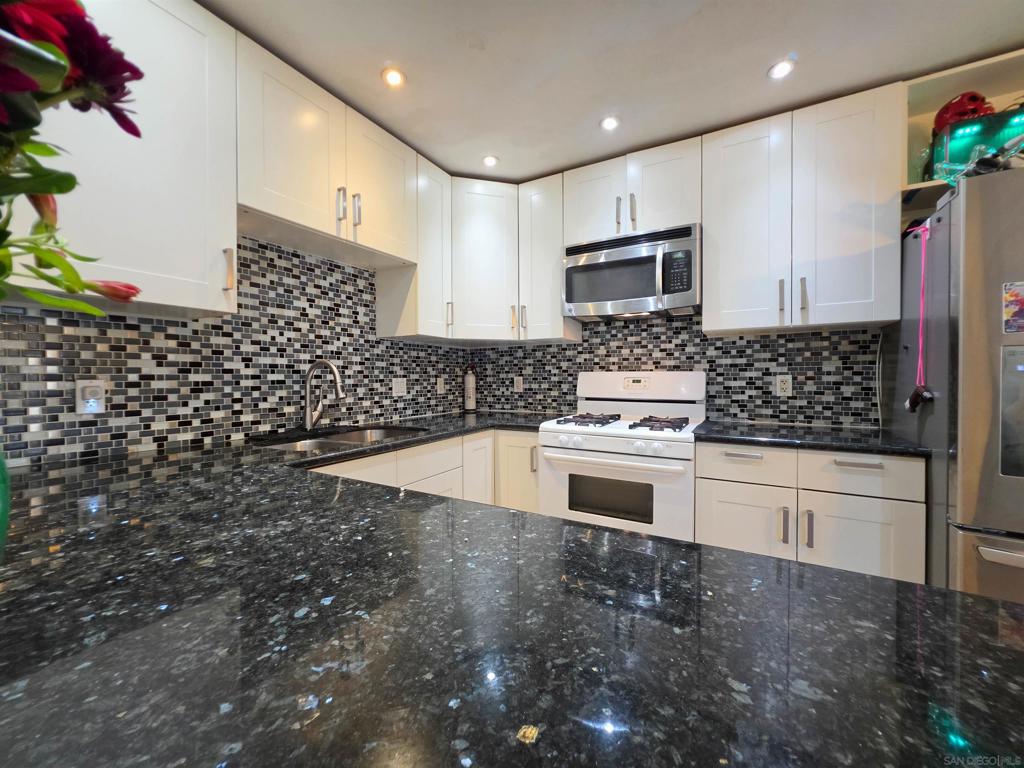 2531 Caminito Hiedra Property Photo 14