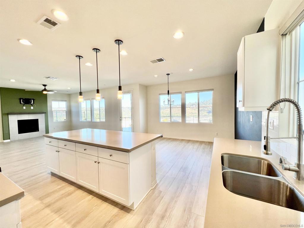 7260 Wembley Property Photo 6