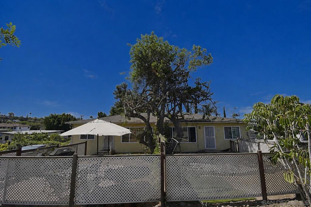 7361 7367 La Mesita Pl Property Photo 7
