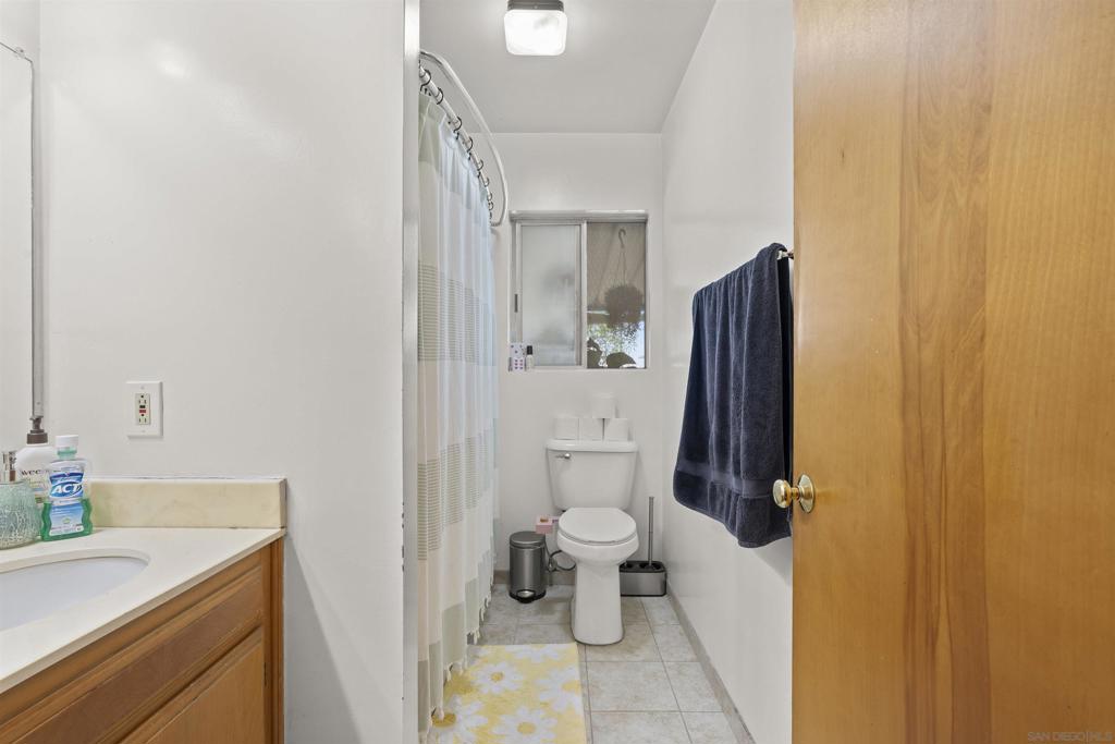 3327 3329 41st St Property Photo 13