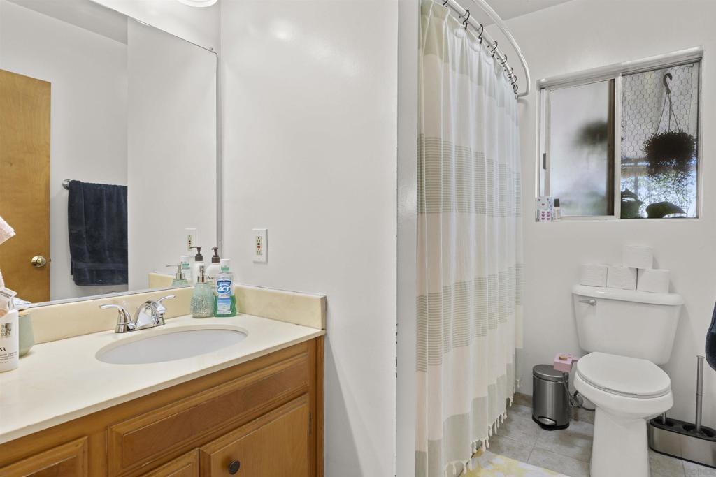 3327 3329 41st St Property Photo 14