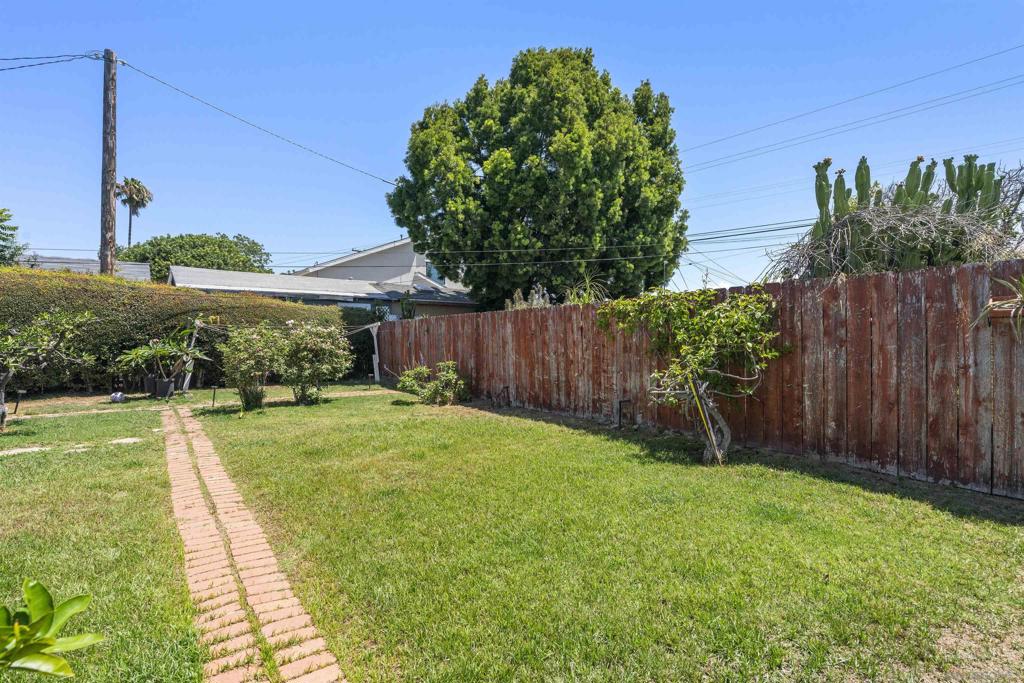 3327 3329 41st St Property Photo 27