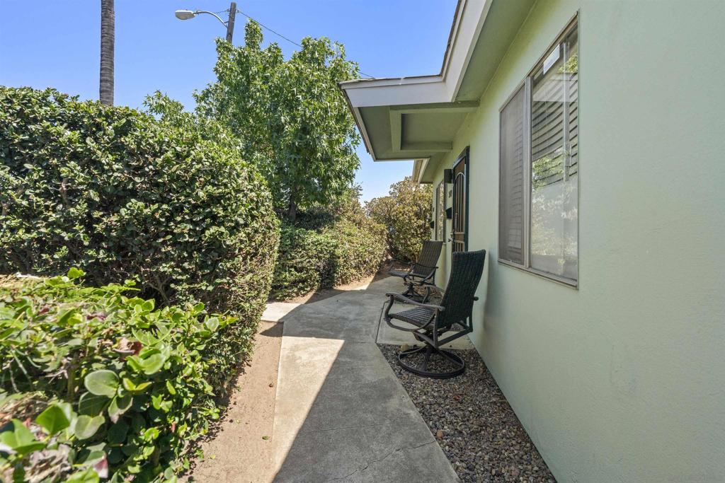 3327 3329 41st St Property Photo 34