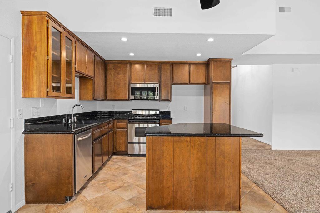 10241 Pebble Beach Dr Property Photo 13