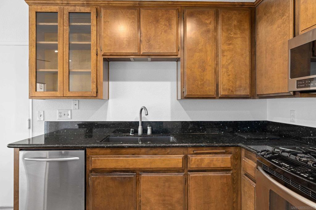 10241 Pebble Beach Dr Property Photo 14