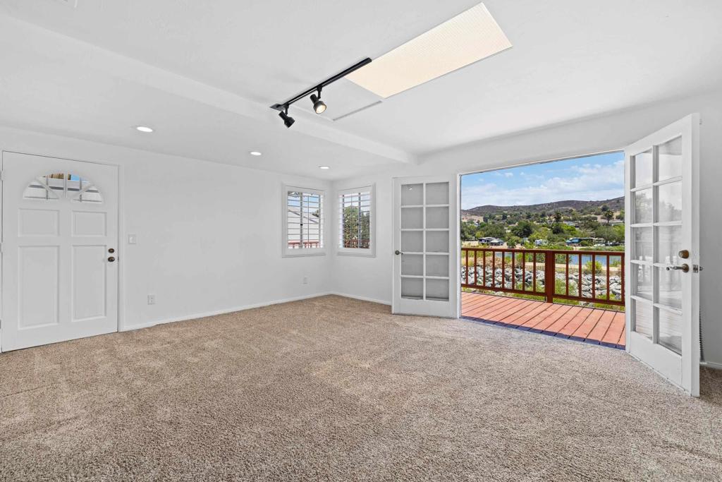 10241 Pebble Beach Dr Property Photo 18