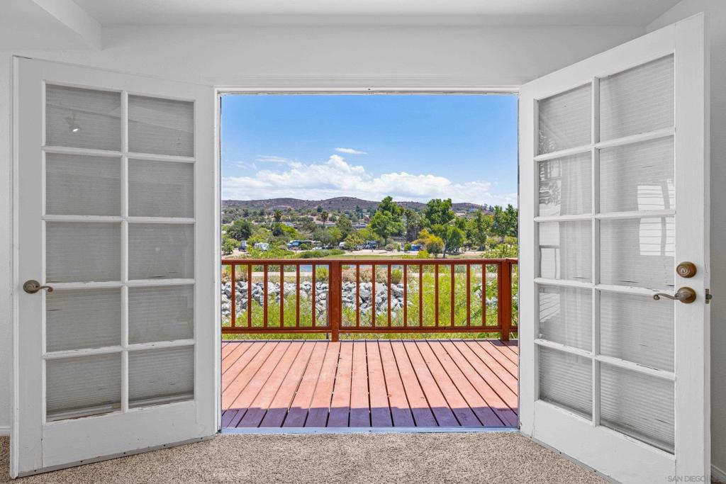 10241 Pebble Beach Dr Property Photo 20