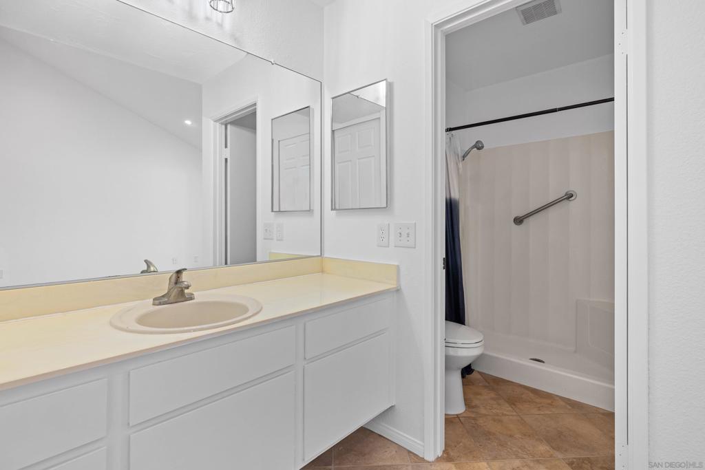 10241 Pebble Beach Dr Property Photo 23