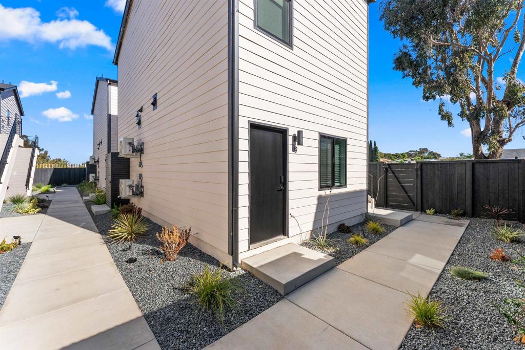 832 Desty Street Property Photo 40