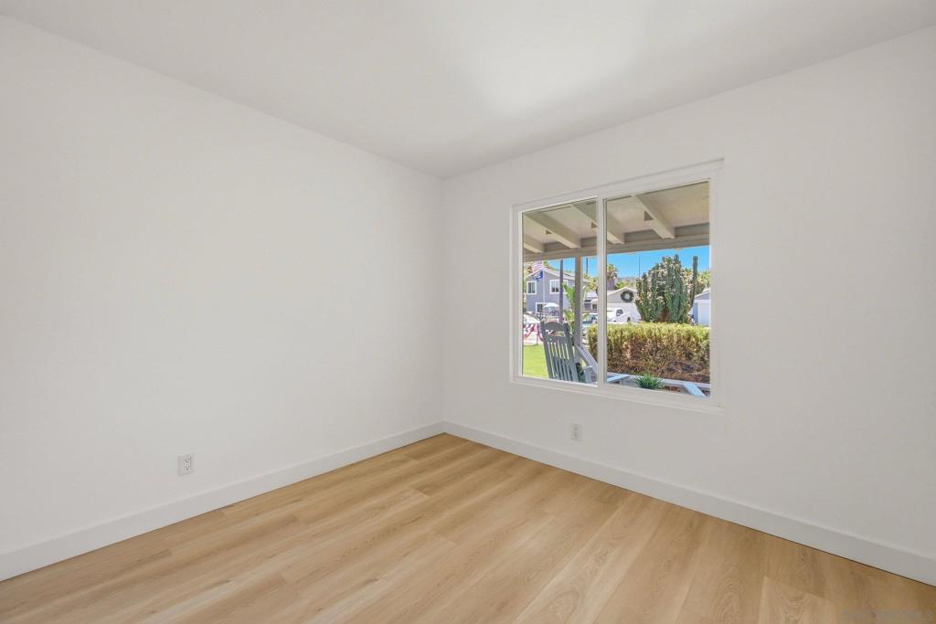 13736 Woodgate Pl Property Photo 25