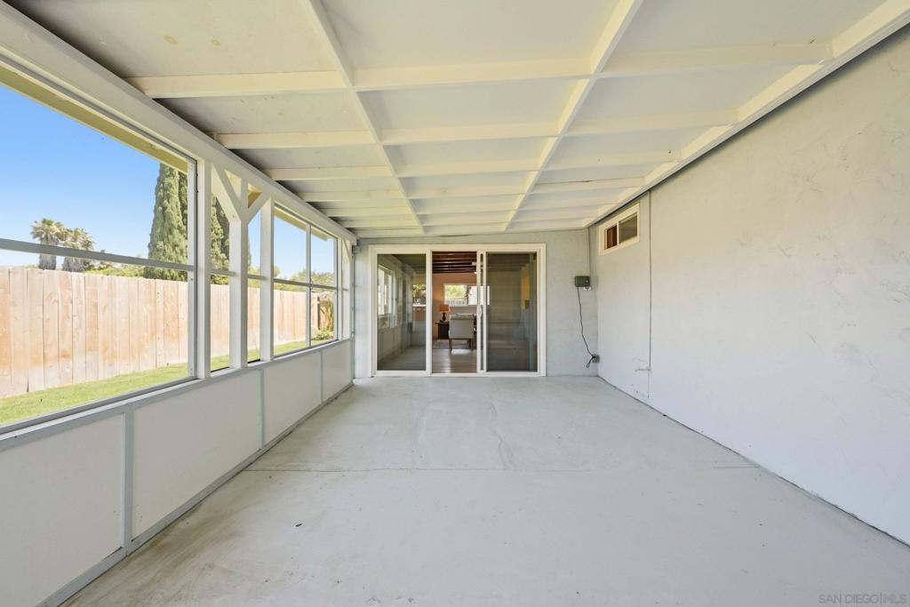 13736 Woodgate Pl Property Photo 34