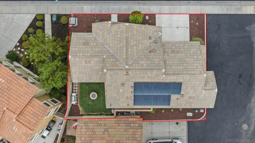 24069 Elderberry Property Photo 4