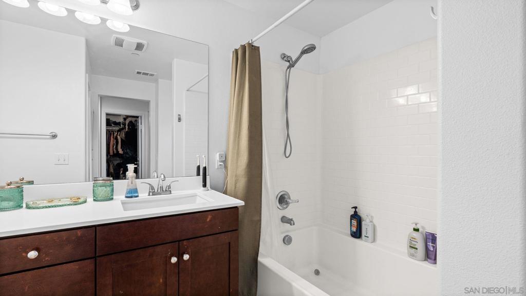 24069 Elderberry Property Photo 11