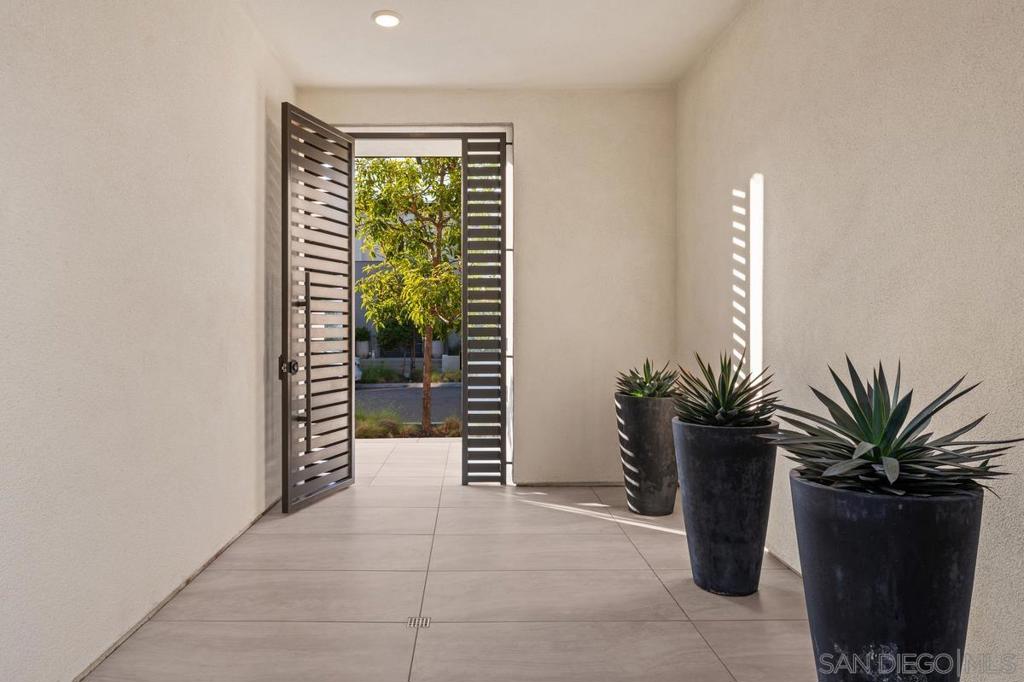 5359 Sweetwater Trl Property Photo 6