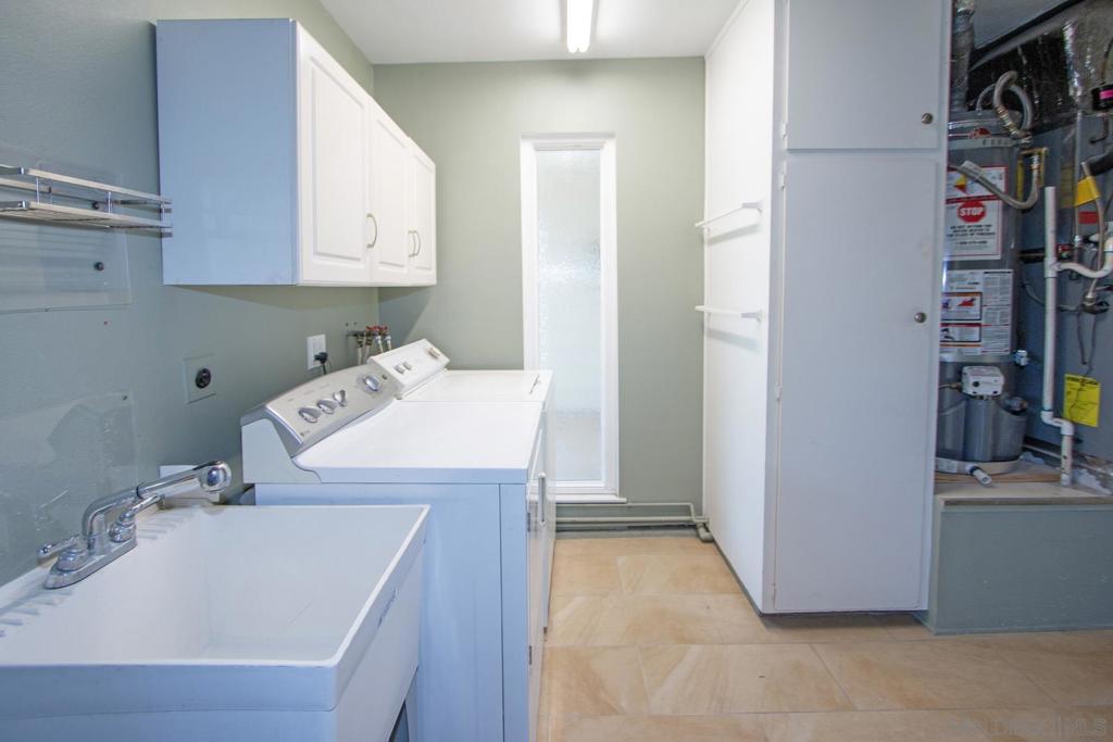 12552 Lomica Dr Property Photo 43
