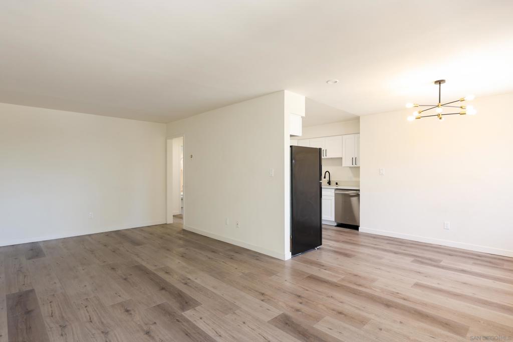 471 Fourth Ave Apt I Property Photo 8