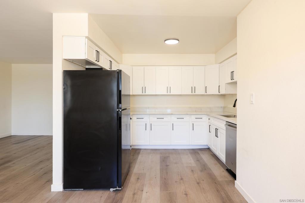 471 Fourth Ave Apt I Property Photo 12