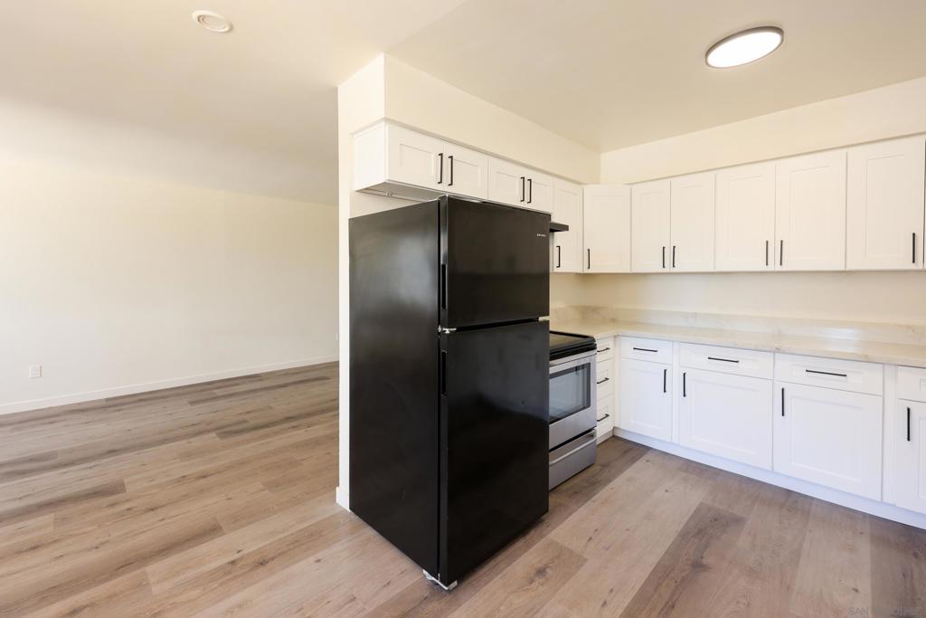 471 Fourth Ave Apt I Property Photo 23