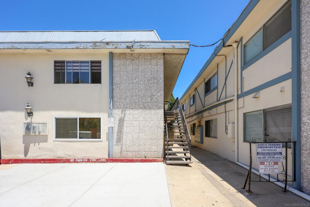 471 Fourth Ave Apt I Property Photo 37