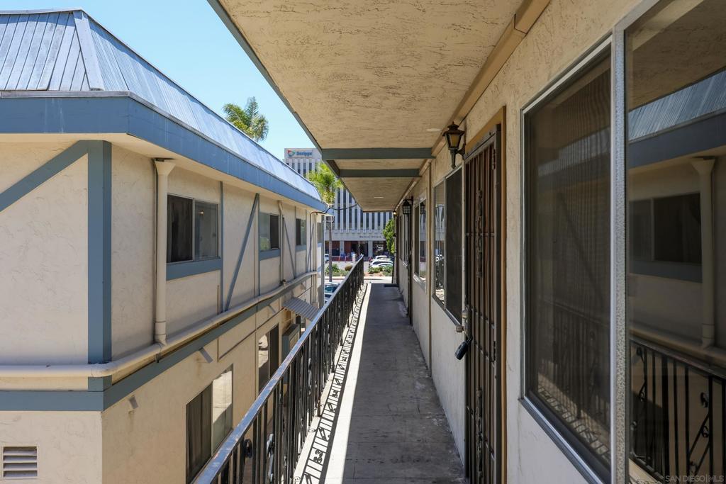 471 Fourth Ave Apt I Property Photo 38