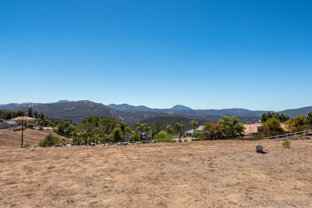 2824 Via Asoleado Property Photo 5