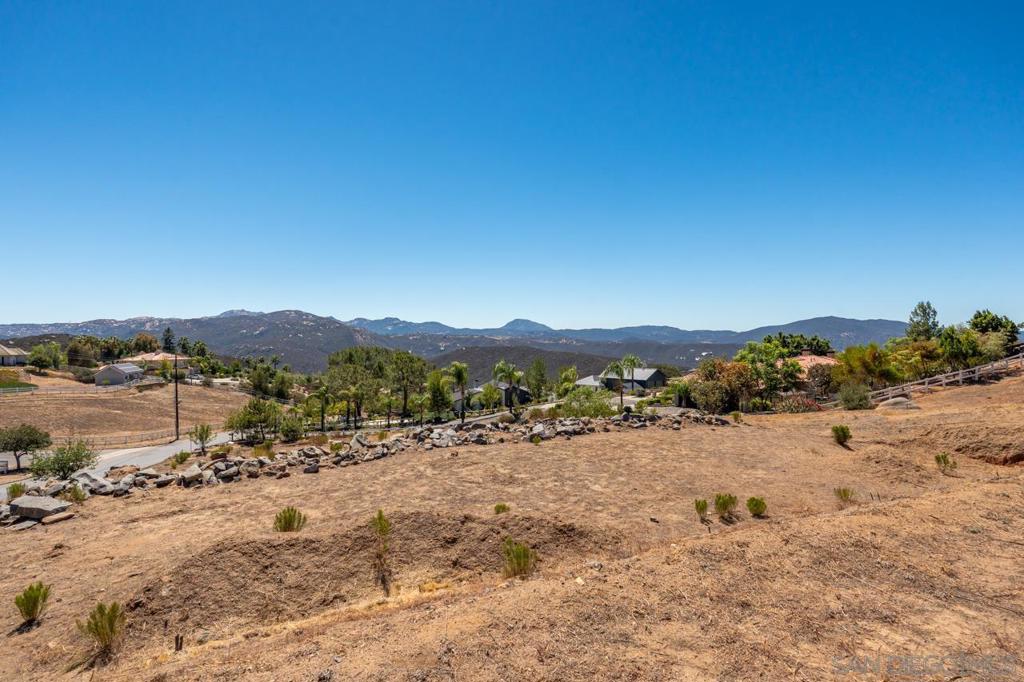 2824 Via Asoleado Property Photo 7