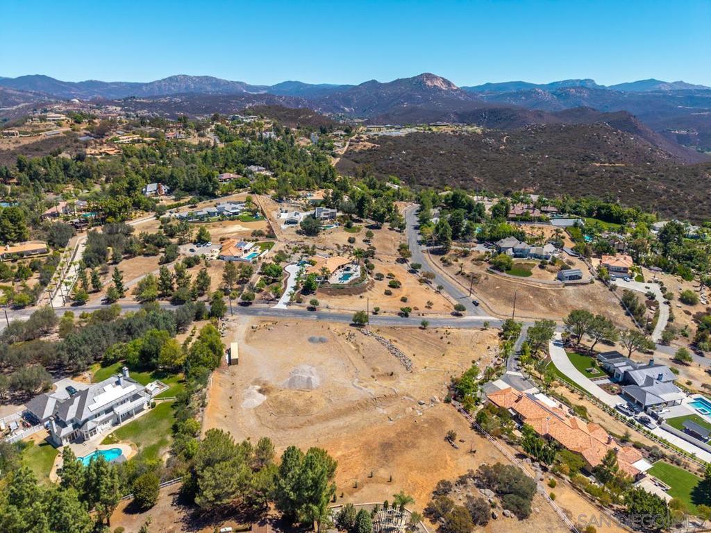 2824 Via Asoleado Property Photo 14