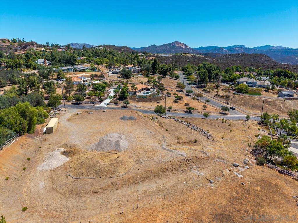 2824 Via Asoleado Property Photo 34