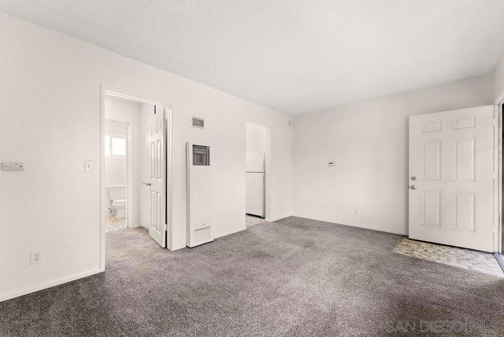 4415 Rosebud Ln Property Photo 9