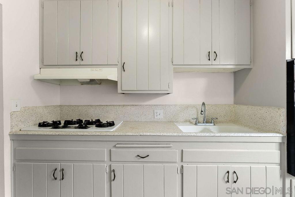 4415 Rosebud Ln Property Photo 14