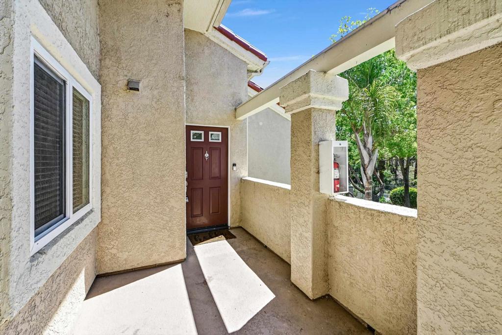 100 Sea Cliff 106 Property Photo 5