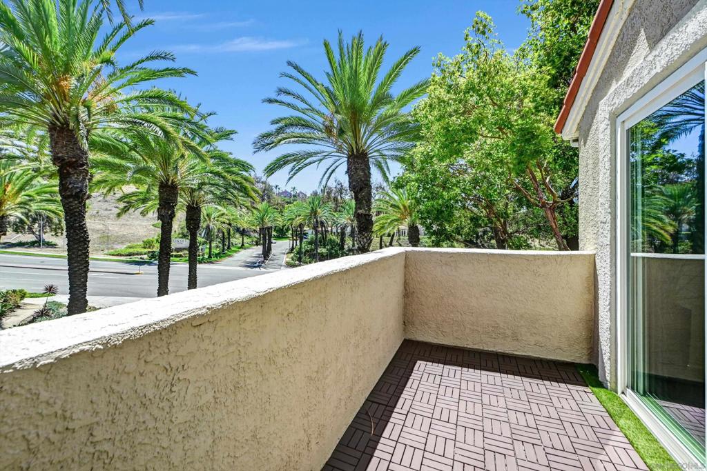100 Sea Cliff 106 Property Photo 10