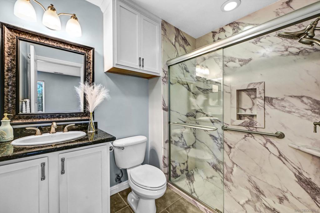 100 Sea Cliff 106 Property Photo 21