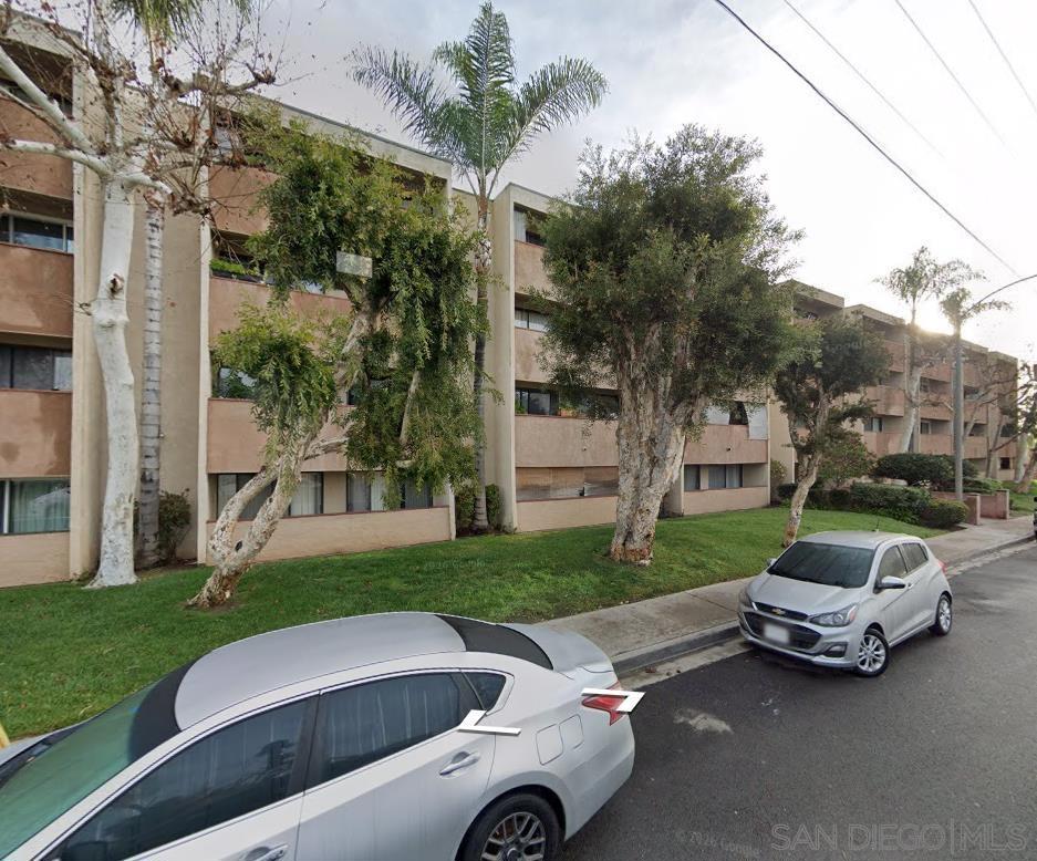 4041 Oakcrest Dr 307 Property Photo 1