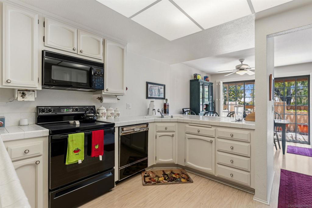 11872 Bernardo Terrace A Property Photo 7