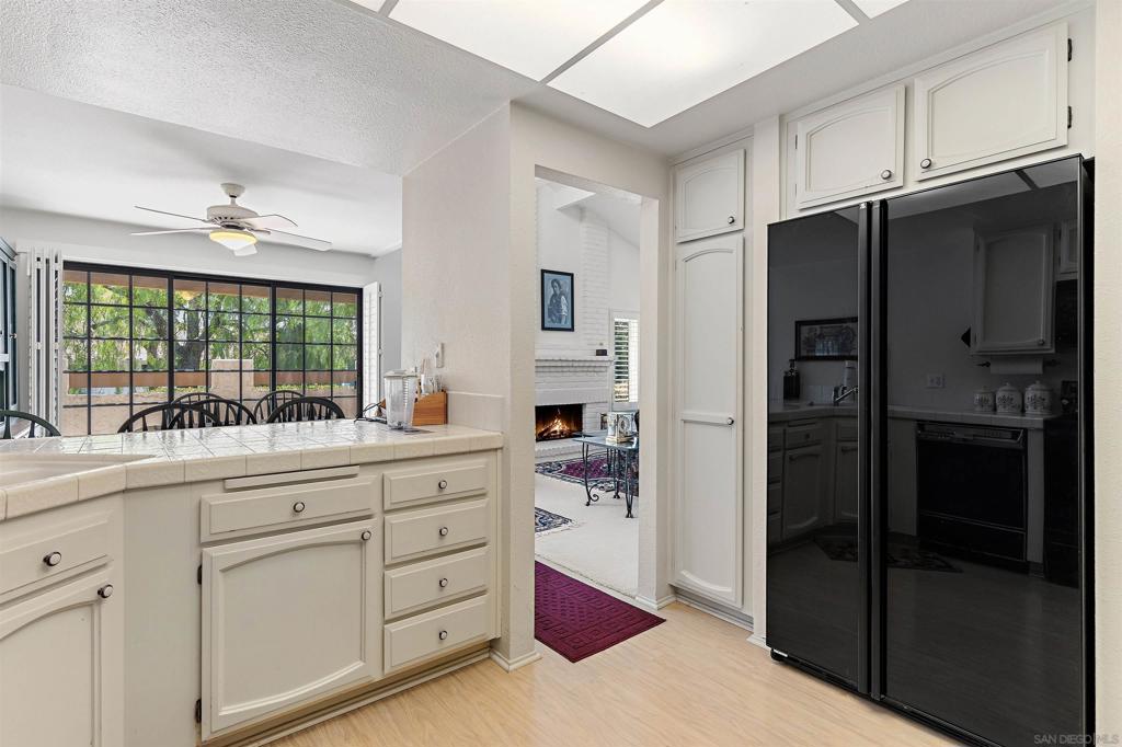 11872 Bernardo Terrace A Property Photo 9