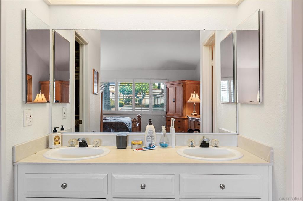 11872 Bernardo Terrace A Property Photo 13