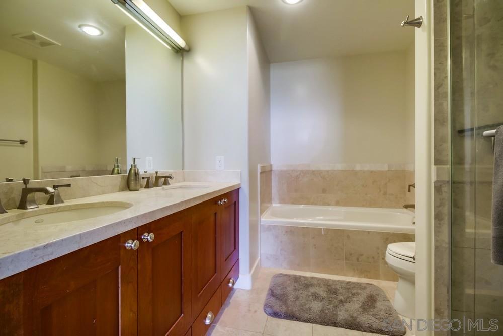 700 W E St 1602 Property Photo 19