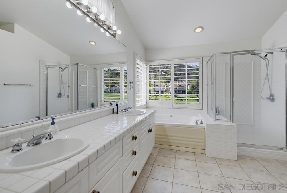 5355 Caminito Exquisito Property Photo 31