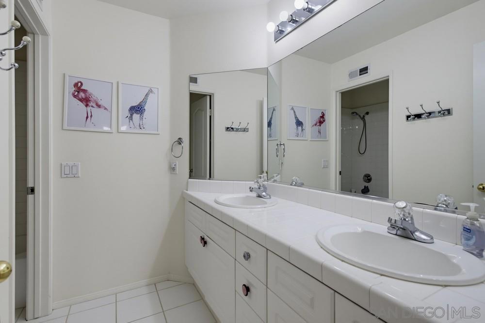 5355 Caminito Exquisito Property Photo 41