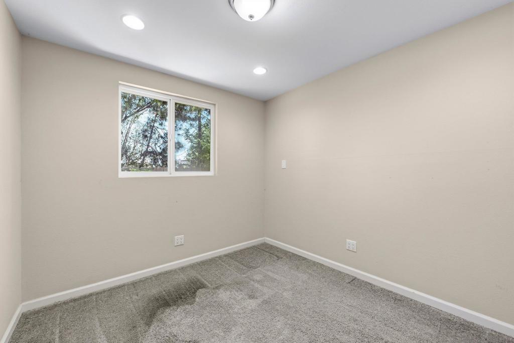 15377 Andorra Way Property Photo 18